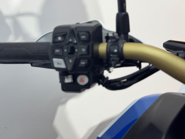 honda - crf-1100-l-africa-twin-adventure-sports