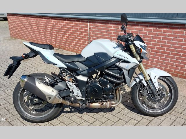 suzuki - gsr-750