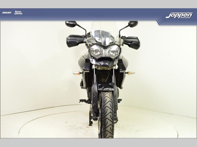 triumph - tiger-800-xrx