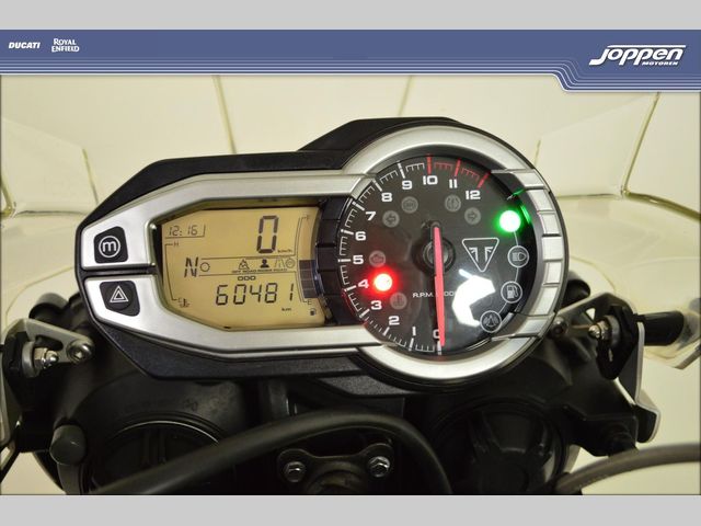 triumph - tiger-800-xrx