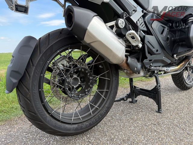 bmw - r-1300-gs-adventure