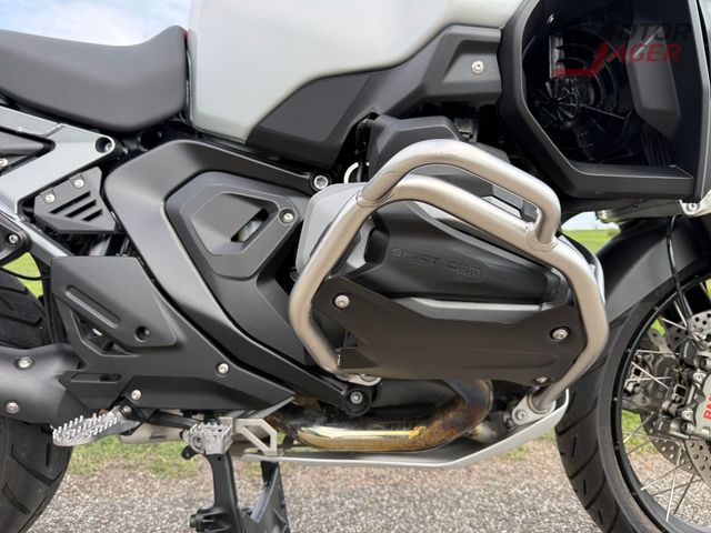 bmw - r-1300-gs-adventure