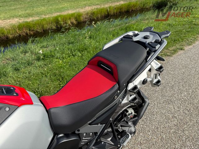 bmw - r-1300-gs-adventure