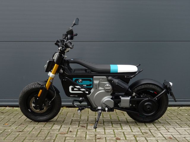 bmw - ce-02