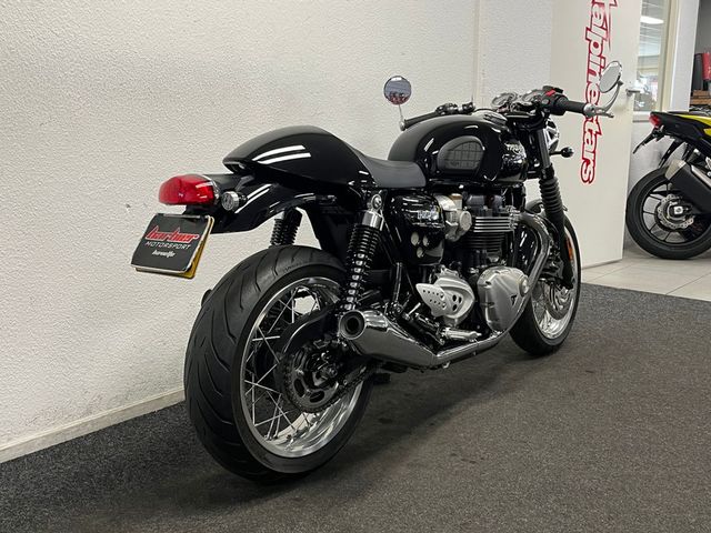 triumph - thruxton-1200