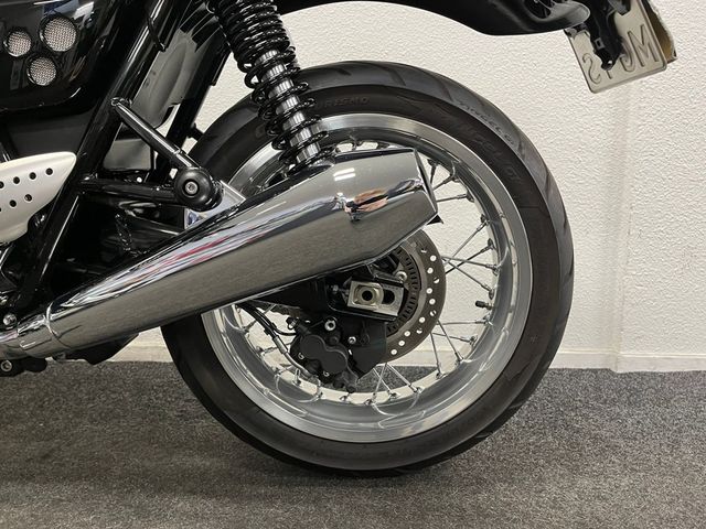 triumph - thruxton-1200
