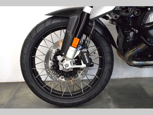 bmw - r-1200-gs-triple-black-edition