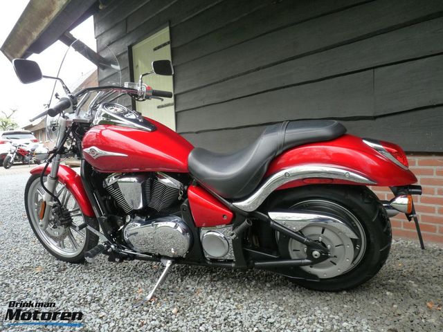 kawasaki - vn-900-custom