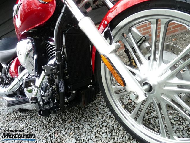 kawasaki - vn-900-custom