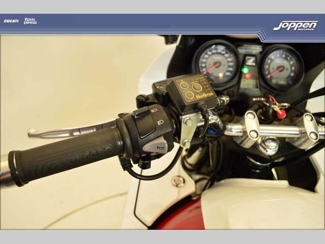 honda - cb-1300-s-abs