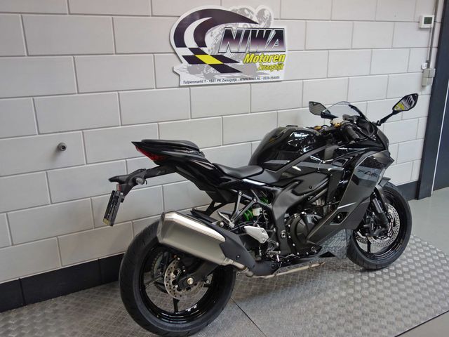 kawasaki - ninja-zx-4rr