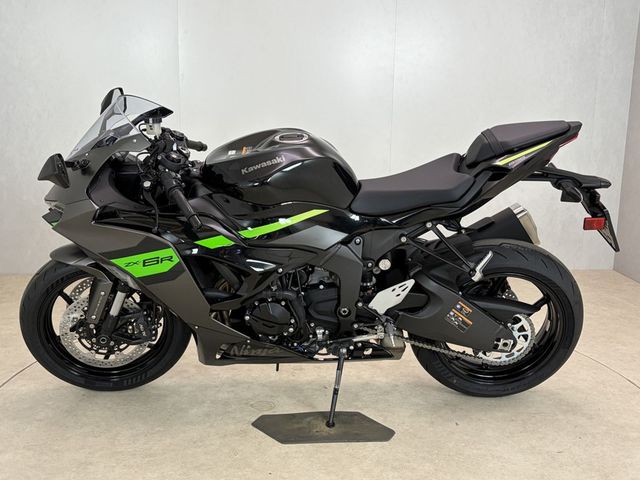 kawasaki - ninja-zx-6r