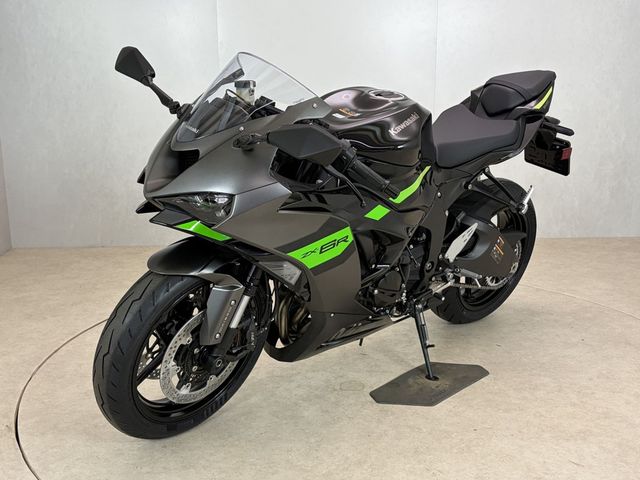 kawasaki - ninja-zx-6r