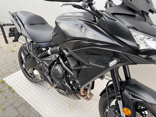 kawasaki - versys-650-abs