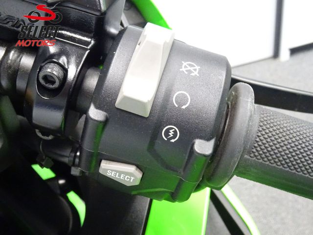 kawasaki - ninja-zx-4rr-40th-anniversary-edition