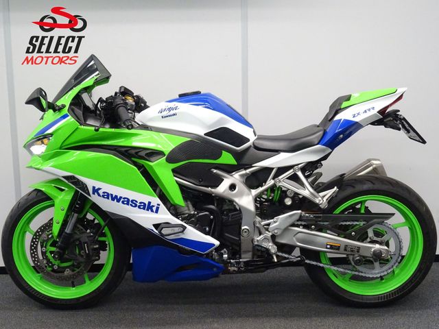 kawasaki - ninja-zx-4rr-40th-anniversary-edition
