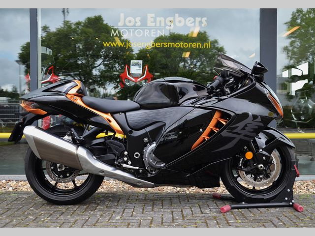 suzuki - gsx-r-1300-hayabusa
