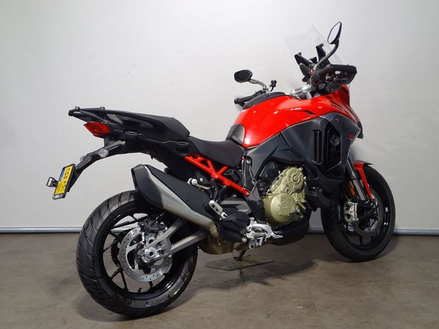 ducati - multistrada-v4-s