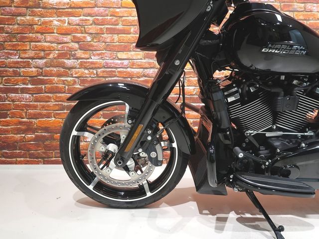 harley-davidson - street-glide