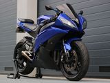 YAMAHA YZF R6