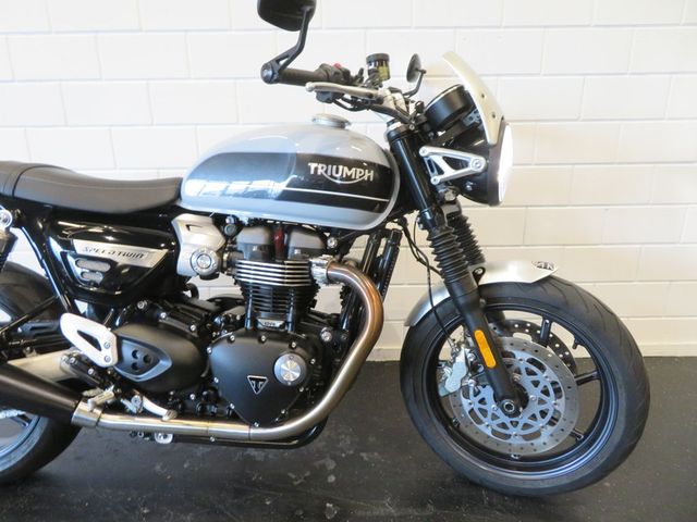 triumph - speed-twin-1200