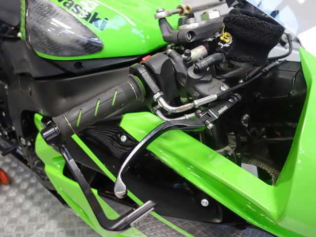 kawasaki - zx-6r