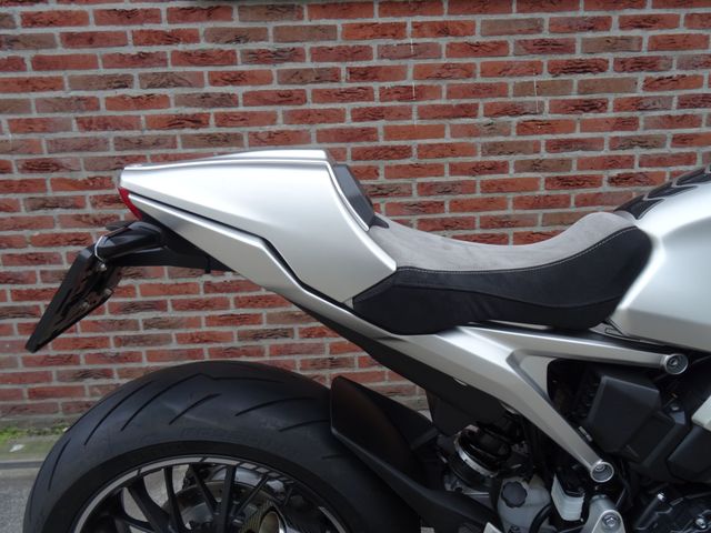 honda - cb-1000-r-abs
