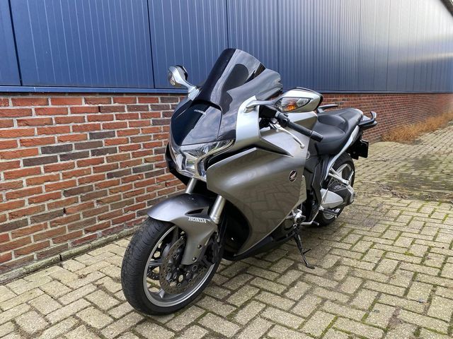 honda - vfr-1200-f-c-abs