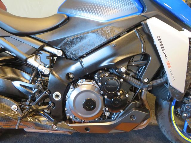 suzuki - gsx-s-1000