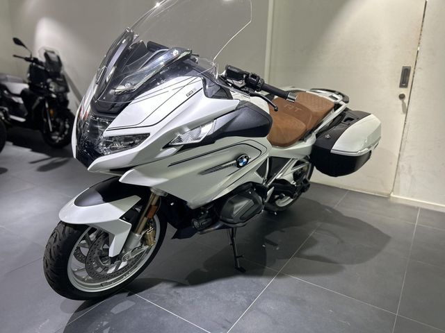 bmw - r-1250-rt