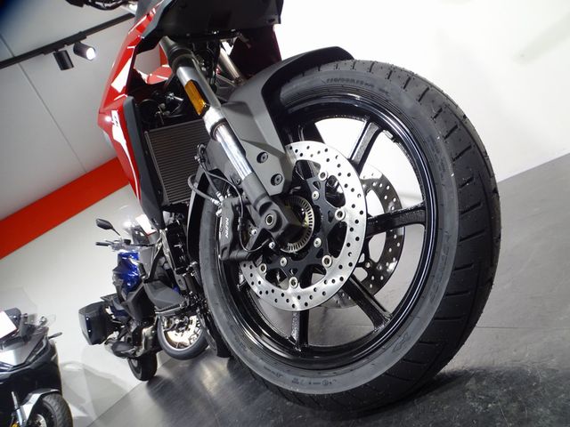 suzuki - v-strom-800