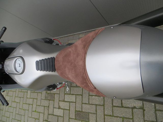 moto-guzzi - v-11-le-mans