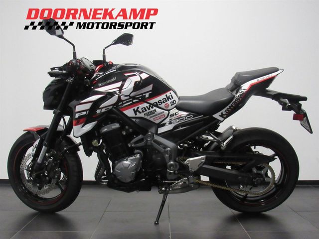 kawasaki - z900