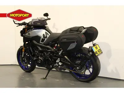 YAMAHA MT 09 SP – foto 4