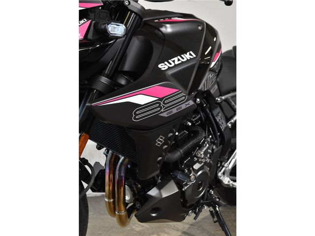 suzuki - gsx-8s