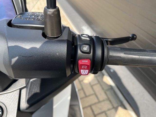 bmw - c-400-gt