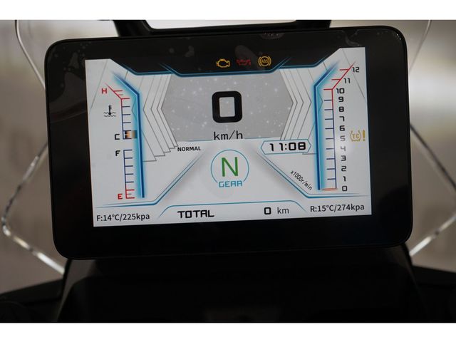 QJMOTOR - srt-600-sx-touring