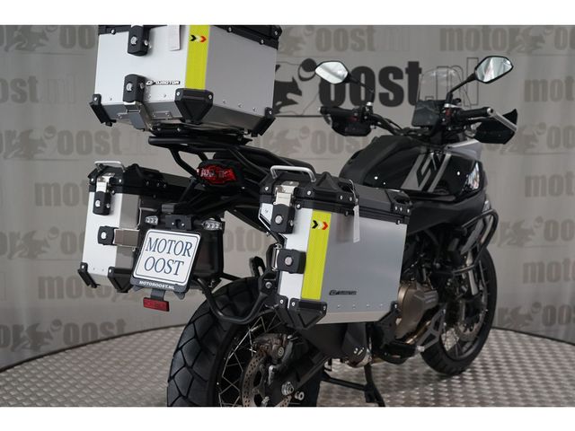QJMOTOR - srt-600-sx-touring