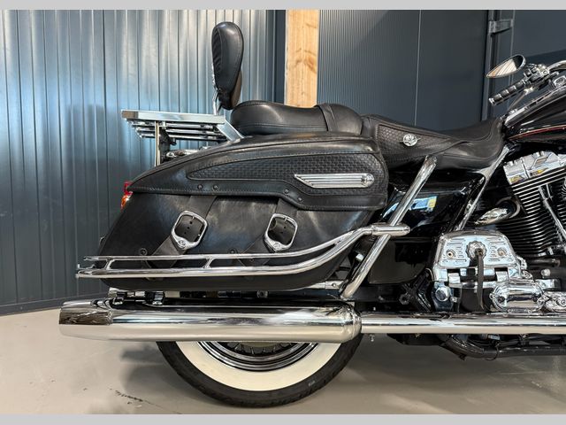 harley-davidson - road-king-classic-flhrc