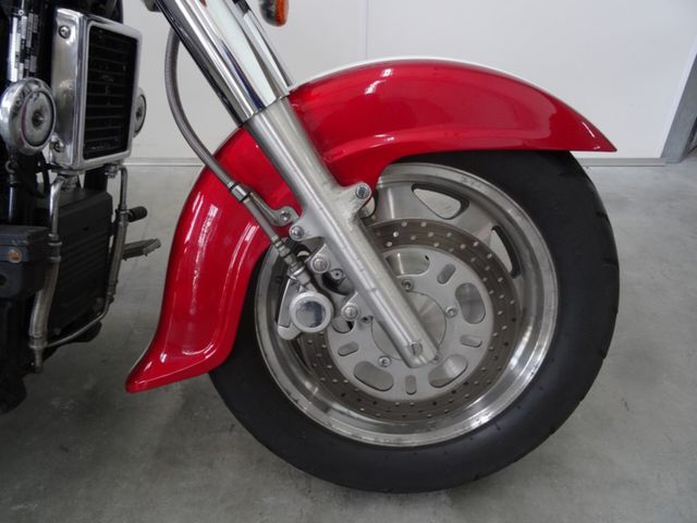 suzuki - vl-1500-lc-intruder