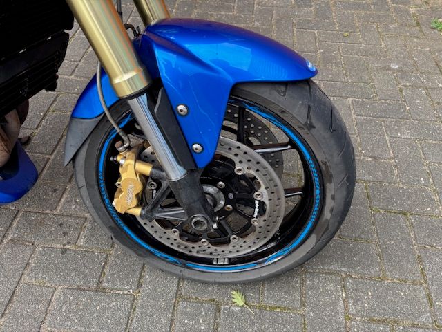 triumph - tiger-1050