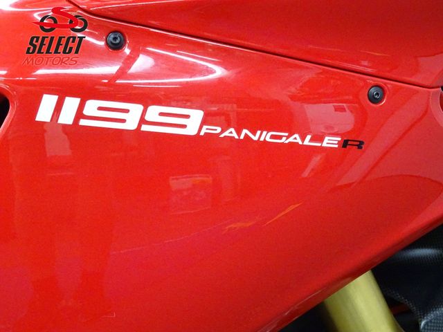 ducati - 1199-panigale-r
