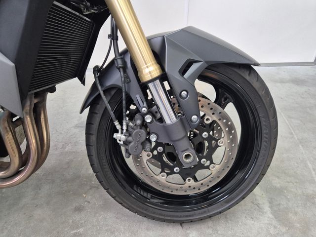 suzuki - gsr-750-a