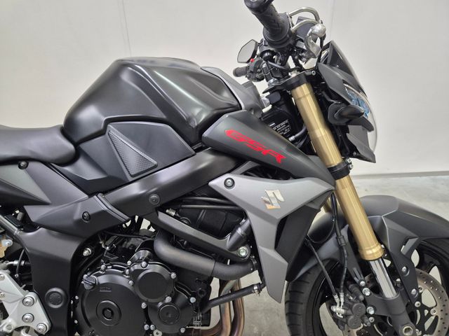 suzuki - gsr-750-a