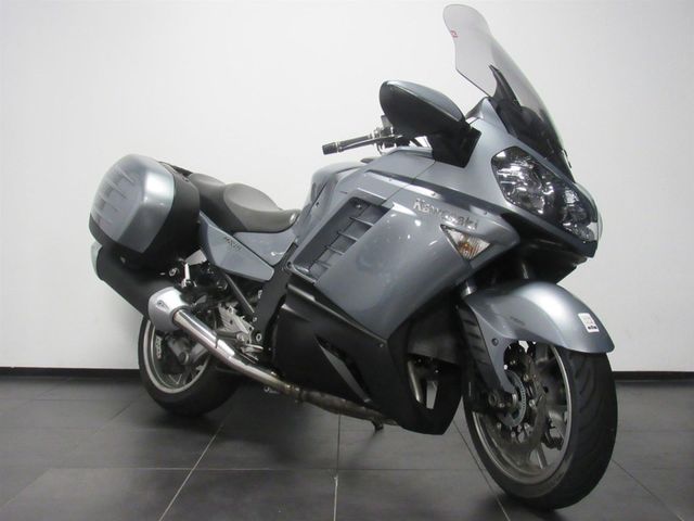 kawasaki - gtr-1400