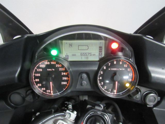 kawasaki - gtr-1400