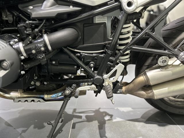 bmw - r-nine-t