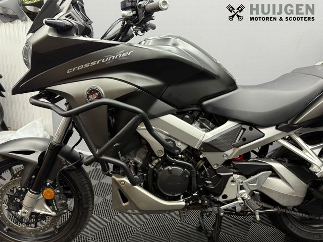 honda - vfr-800-x-crossrunner-abs