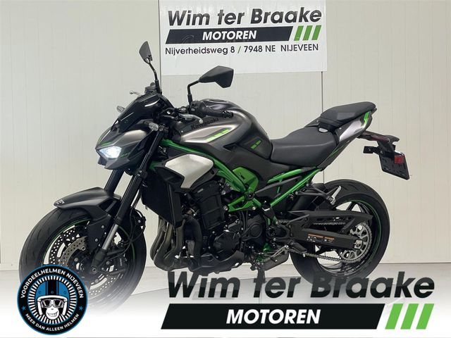 kawasaki - z900