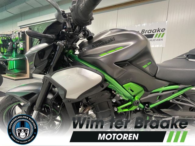 kawasaki - z900